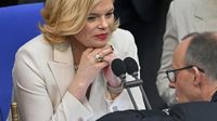 Klöckner rät Kirchen zu politischer Zurückhaltung - und provoziert Widerspruch
