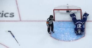 Maple Leafs Edge Panthers 5-4 But Lose Stolarz