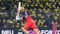 IPL 2025: Virat Kohli brings out ‘GEN Gold’ avatar after being hit on helmet by Matheesha Pathirana - Watch viral video | Mint