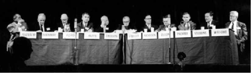 "The Evolution of Life", Kasım 25, 1959. Darwin Yüzüncü Yıl Kutlaması.Soldan sağa: Daniel I. Axelrod, Theodosius Dobzhansky, Edmund B. Ford, Ernst Mayr, Alfred E. Emerson, Julian Huxley, Alexander J. Nicholson, Everett C. Olson, Clifford Ladd Prosser, George Ledyard Stebbins, and Sewall Wright.