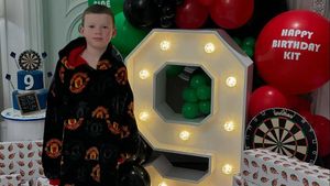 Wayne Rooney's Son Kit Pursues Darts After Retiring From Football