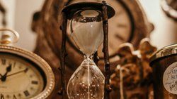 Zaman bir paradoks olabilir?!