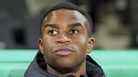 Auch Moukoko soll weg: Dortmund plant wohl ohne Sturm-Talent
