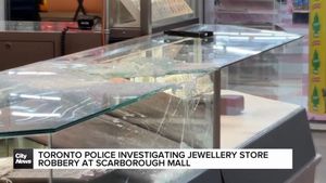 Scarborough Jewelry Store Targeted By Truck Heist Attempt