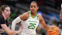 Duke basketball fans greet Oregon's UNC transfer Deja Kelly with boos in NCAA Women's Tournament