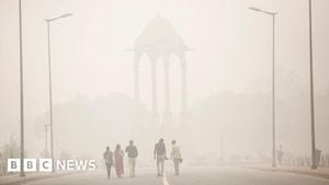 Delhi Tackles Winter Pollution With 24x7 Green War Room