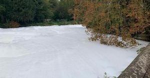 Thick Foam Pollution Sparks Emergency In Thetford River