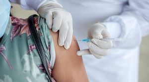 Flu Covid And RSV Vaccines Urged As Winter Arrives