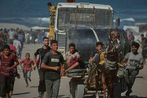 Israel Orders Gaza City Evacuation Amid Renewed Offensive
