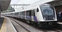 Trains cancelled between Paddington and Reading due to fault