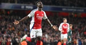 Arsenal Secures Champions League Spot With Dominant Win