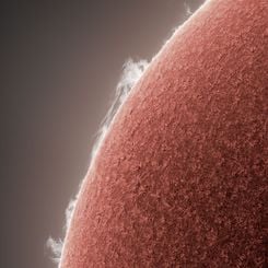  Active Prominences on a Quiet Sun 