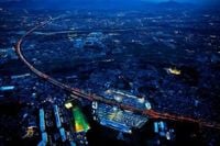 Ｕターン、６日も混雑予想　連休終盤、高速上りが渋滞：山陽新聞デジタル｜さんデジ