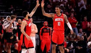 Rockets Aim To Extend Winning Streak Against Jokic-less Nuggets