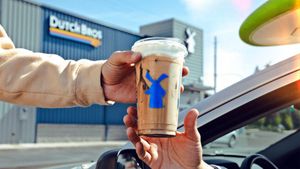 Dutch Bros Q4 Earnings Exceed Expectations Amid Expansion Plans