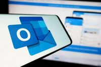 Is Microsoft Outlook down? Users report global login issues