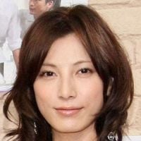 42歳で3児の母…加藤あい、近影公開に「美人過ぎて反則」「ウルトラハイパー綺麗」ファンから絶賛の声