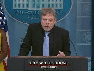 Mark Hamill Weighs Leaving U.S. After Trump Win