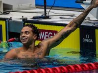 Shaine Casas Takes Down American Record, Leon Marchand in 200 IM at World Cup Stop in Carmel