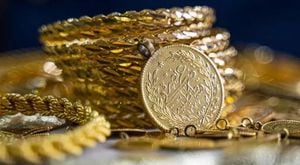 Gold Prices Surge As Markets Anticipate Fed Decision