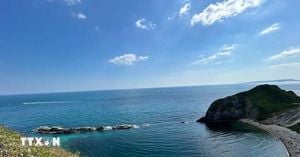 United Kingdom Coastline Draws Millions With Majestic Beauty