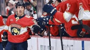 Panthers Dominate Senators To Sweep Opening Homestand
