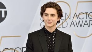 Timothée Chalamet And Demi Moore Shine At 2025 SAG Awards