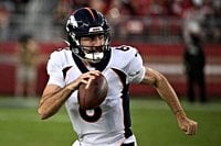Broncos add QB Ben DiNucci to practice squad with Bo Nix out