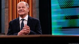 Scholz Gains Momentum As Germans Prepare For Elections