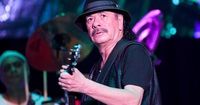 Carlos Santana è stato ricoverato in ospedale per un malore accusato durante le prove. Rinviato il concerto a San Antonio