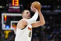 Nikola Jokic captivates and dominates the league while forcing Magic Johnson to relive nightmares of a legendary Warriors star