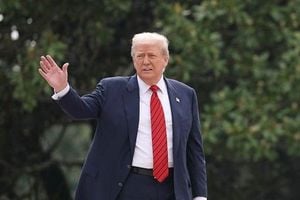 Trump Vows Early Fed Chair Change Amid Economic Jitters