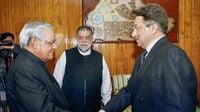 'Thought India, Pakistan would go to war in 2002; New Delhi showed restraint': Ex-CIA agent