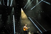 Trump administration criticizes country star for song mentioning ICE; singer responds