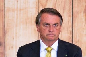 PGR Charges Bolsonaro With Attempted Coup Violations