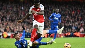 Arsenal And Everton Battle To Scoreless Draw