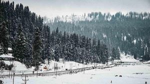 Jammu And Kashmir Braces For Cold Weather Shift