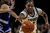 No. 8 Iowa women’s basketball drops first conference game of the season to USC