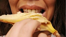 Muz Dişleri Beyazlatır Mı?