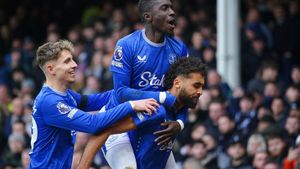 Everton Dominates Leicester City With 3-0 Win