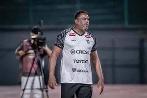 Jorge Castilho's Success Sparks Coaching Speculation