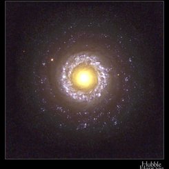 Seyfert Gökadası NGC 7742