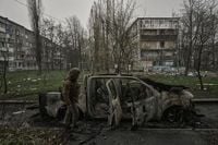 Ukraine war latest updates: 170,000 Russian troops deployed in Pokrovsk sector, Zelensky says (11)