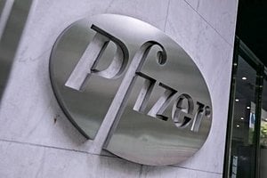 Pfizer Shares Slide After Mixed Earnings And Drug Data