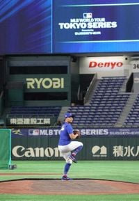 カブス今永昇太　大谷翔平への歴史的第一投は148キロ直球　3球目に二ゴロに打ち取る　25年MLB開幕（スポニチアネックス） - Yahoo!ニュース