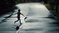 17 children vanish into the night — 'Weapons' is terrific and terrifying