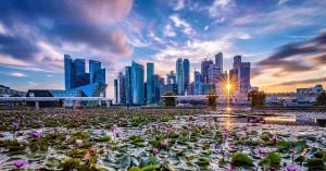 Singapore Real Estate Market Reflects Mixed Signals