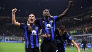 Inter And Napoli Share Spoils After Thrilling 1-1 Draw