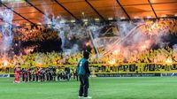 Hansa-Rostock-Fans hinterlassen eine Spur der Verwüstung am Aachener Tivoli