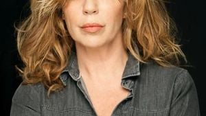 Belinda Washington Celebrates New Series Premiere And Award